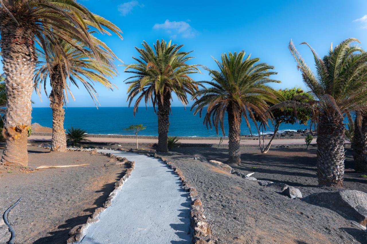 Luxury Estudio En Playa Roca A Primera Linea Del Mar Costa Teguise Bagian luar foto