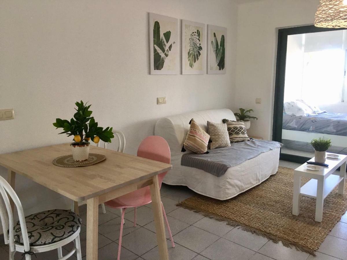 Luxury Estudio En Playa Roca A Primera Linea Del Mar Costa Teguise Bagian luar foto